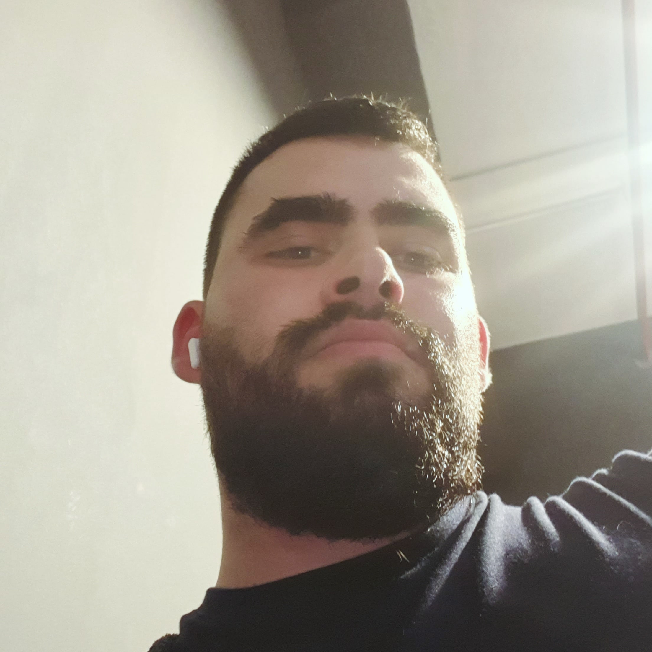 Nelo, 30 ans, Mirebeau