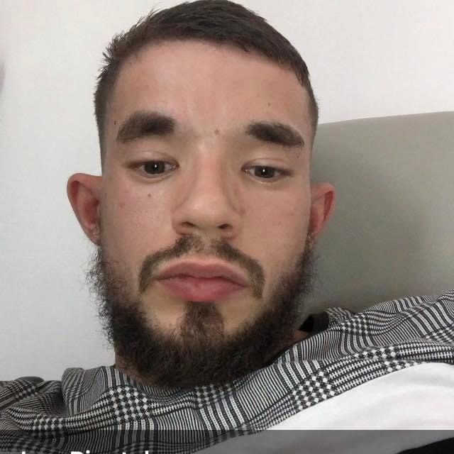 Ercole, 24 ans, Arçay