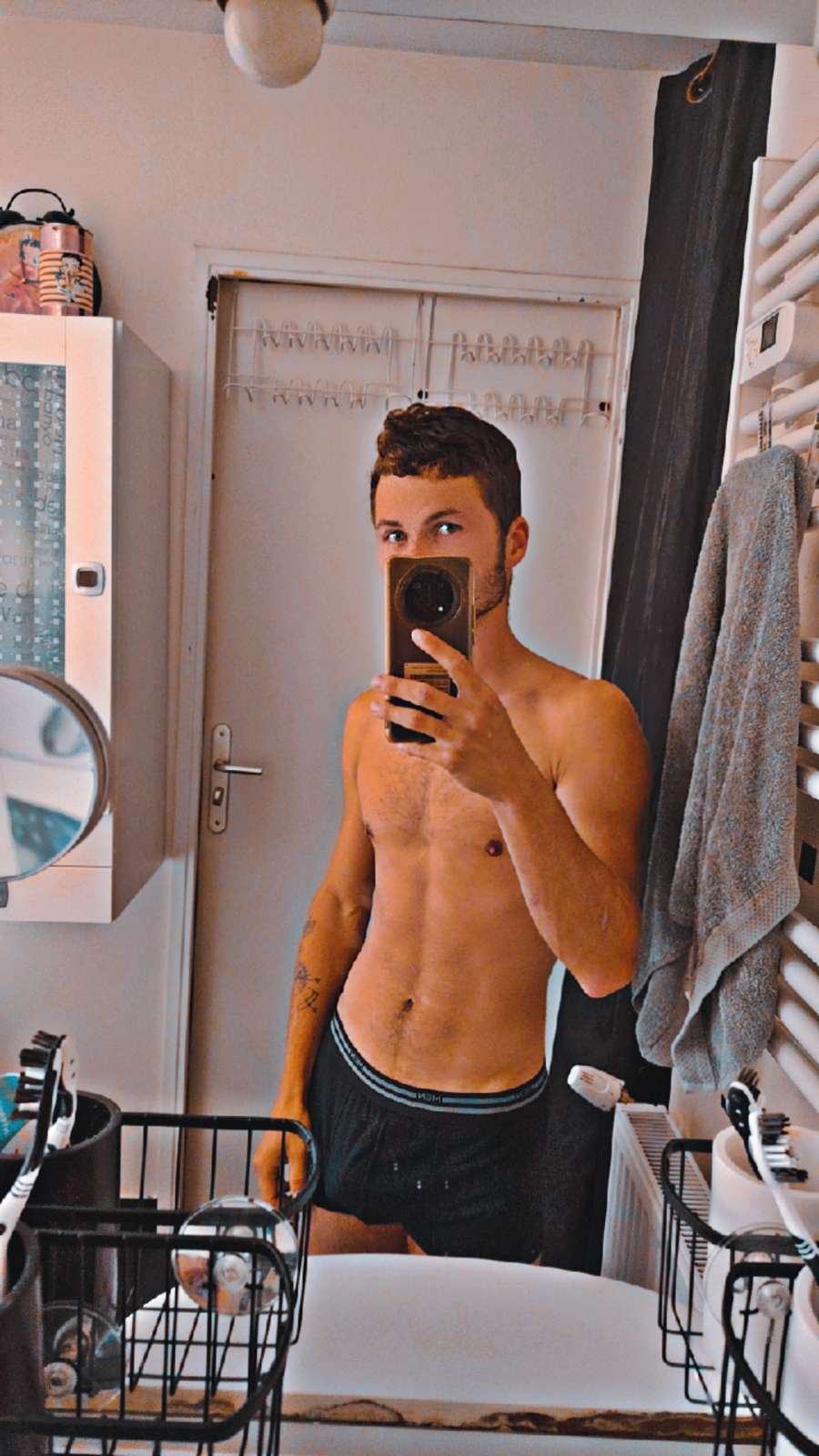 Morel, 22 ans, Villemort